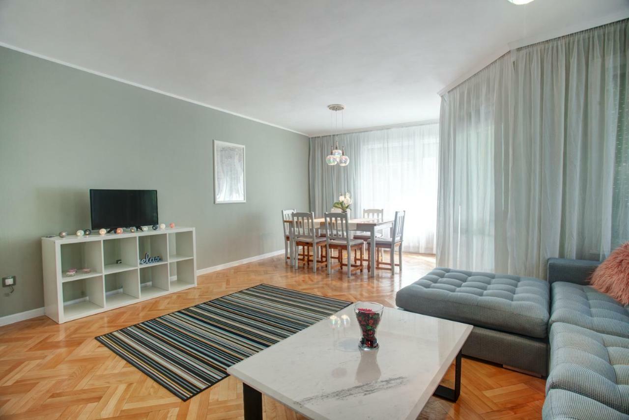 Spacious Flat Close To The American Embassy Sofia Ngoại thất bức ảnh