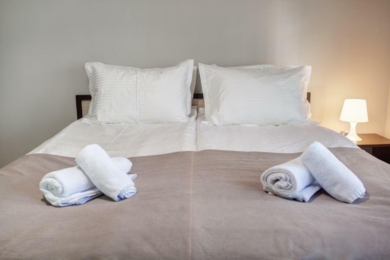 Spacious Flat Close To The American Embassy Sofia Ngoại thất bức ảnh