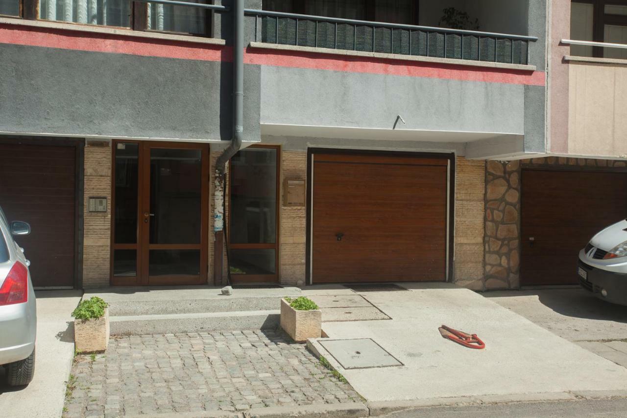 Spacious Flat Close To The American Embassy Sofia Ngoại thất bức ảnh